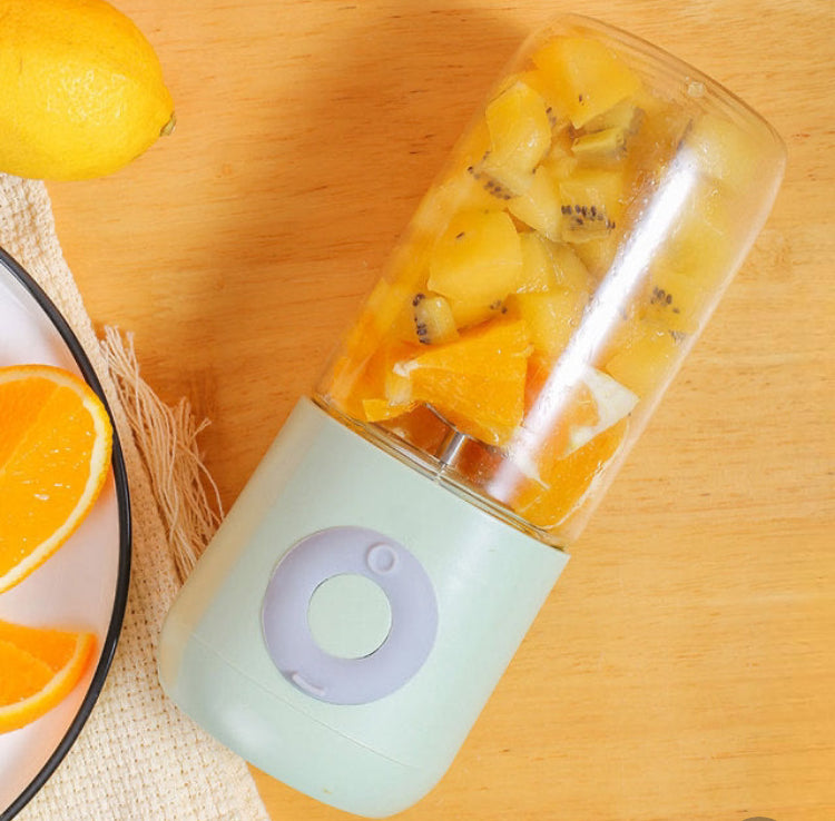Portable Juicer Blender - The Kitchen Solution