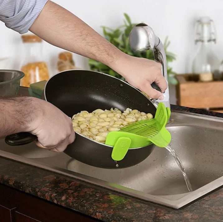 Clip-On Pot Strainer - The Kitchen Solution